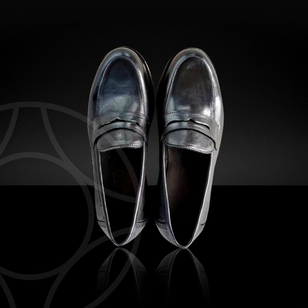 LEVI Classic Loafer, Crafted in Black Italian Leather
